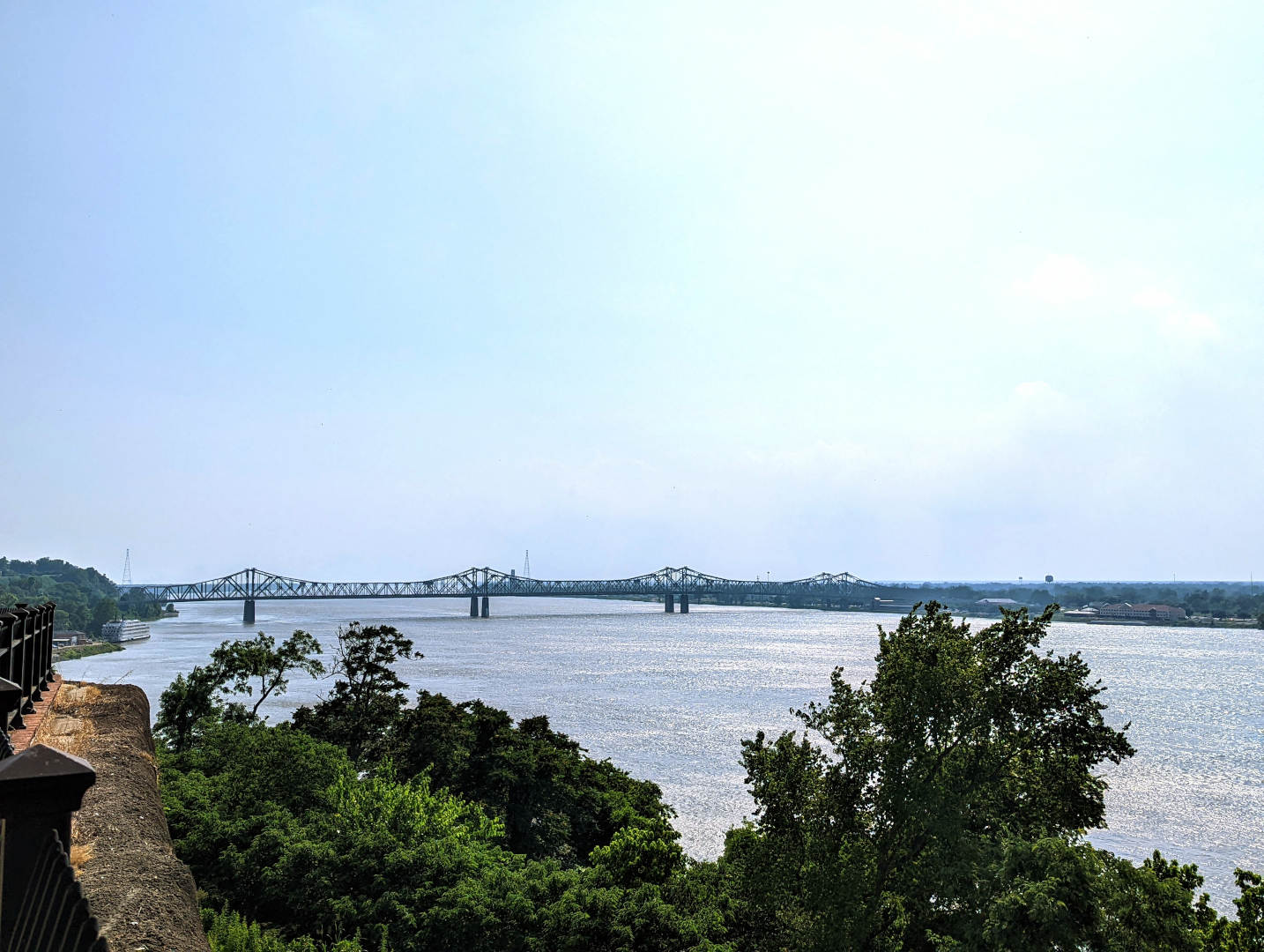 The Great River Road in Mississippi - Florida Man on the Run