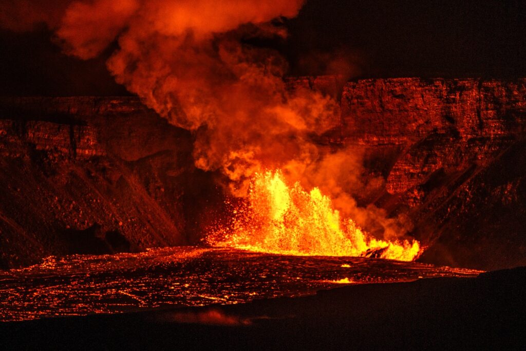 Hawaii Volcanoes Kilauea Eruption NPS J.Wei - 2026's Ten Best National Parks in Summer