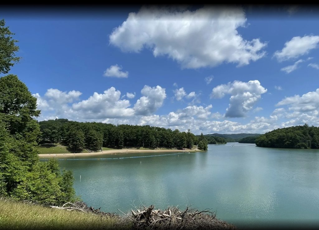 Lake Stephens - A Handy Visitor's Guide to Beckley, WV!